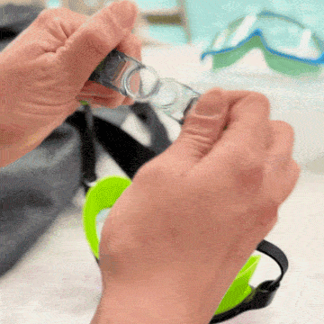Montessori Roots Clip-On Swim Goggles