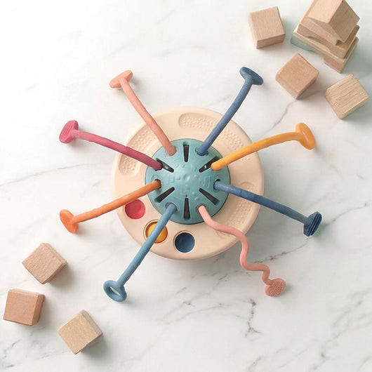 Montessori Silicone Pulling Toy